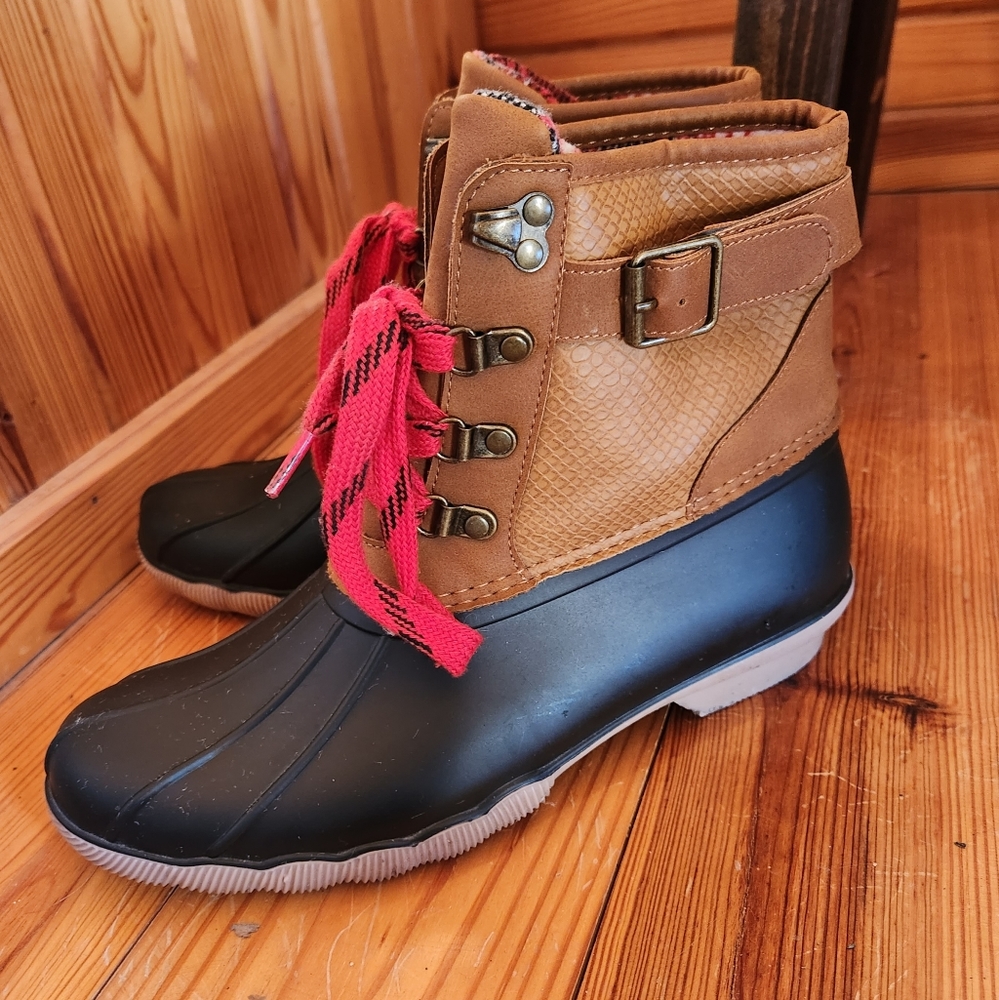 Women's Duck Boots